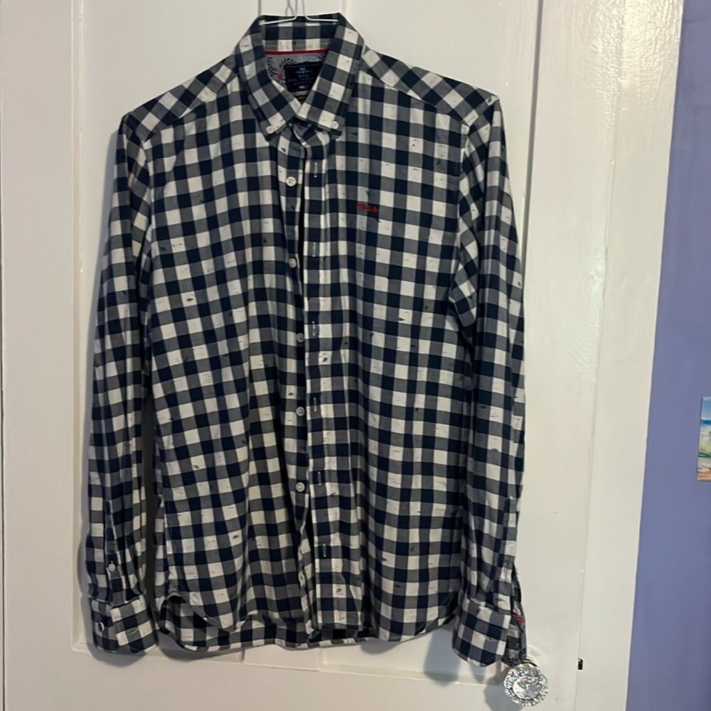 Men’s New Zealand Auckland cotton checked button down shirt.